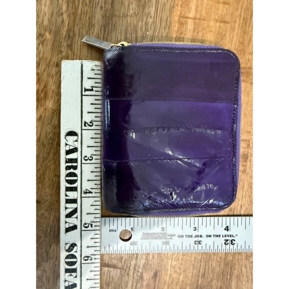 Purple Eel Skin BiFold Wallet Gold Toned Zipper Zip Around Snap Cards bills Vtg - Picture 9 of 11